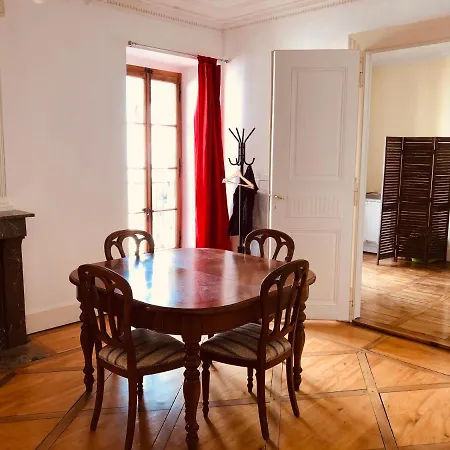 L'ami De Passage, Le Prieure *